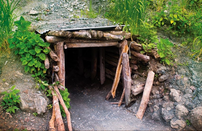 Entrance to the Larimar mine. It goes directly into the side of the mountain.