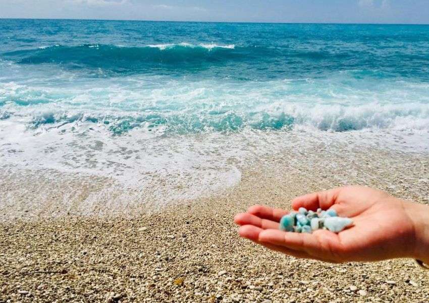 larimar hand