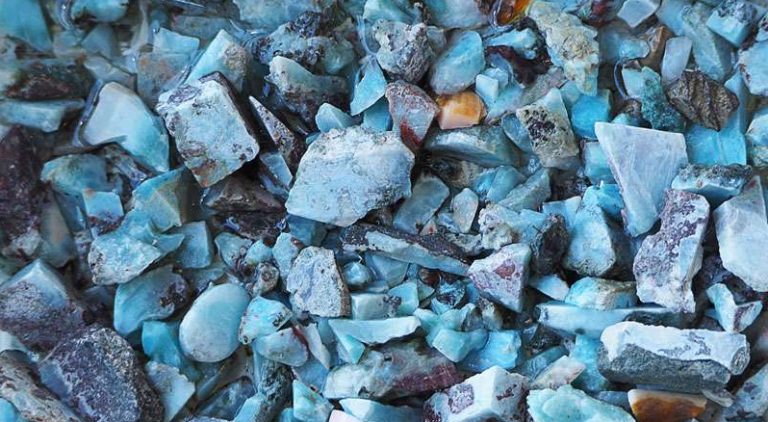 picture of larimar gemstone