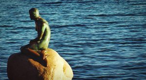 mermaid symbolism statue