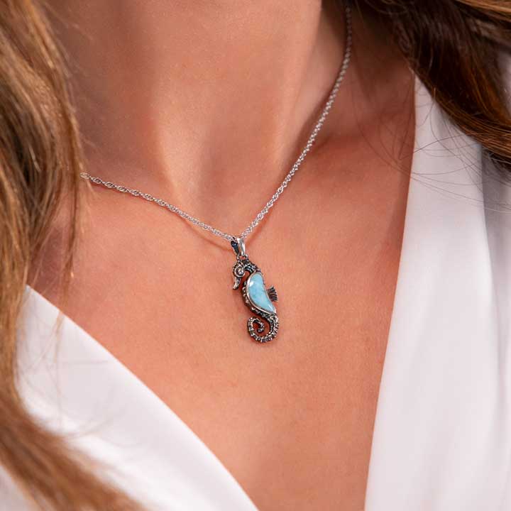 seahorse necklace kv 1120