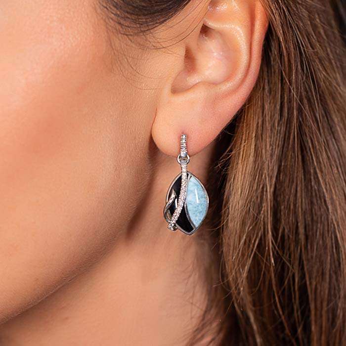 different onyx color, girl wearing onyx earrings