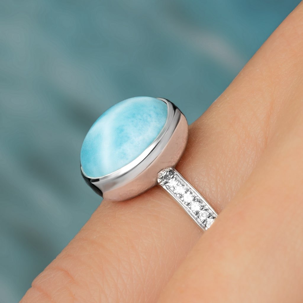 Add some style with a Round Ring with white sapphire in silver with larimar by marahlago