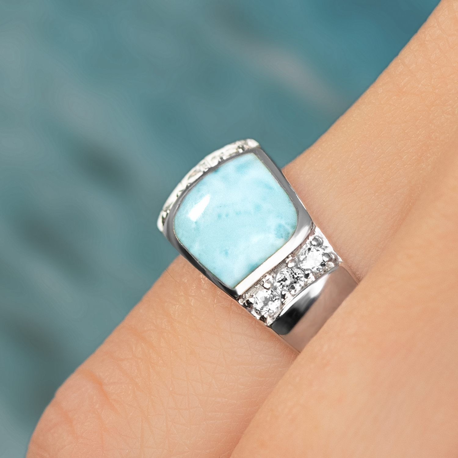 アクセサリー Larimar ring Inlay ring with larimar and white topaz by Marahlago
