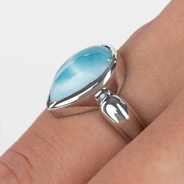 Pear Ring in silver