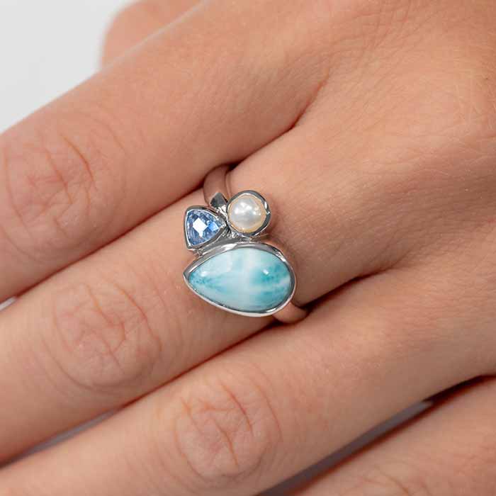 Padme Pear Ring with silver