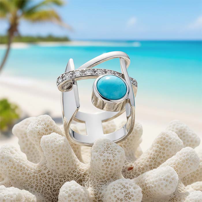 Statement ring in Sterling silver with larimar by marahlago