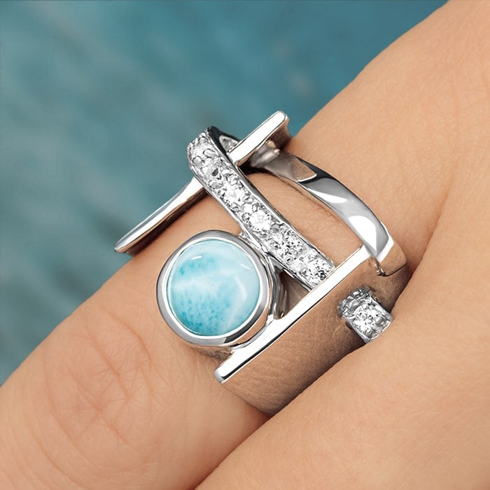 Statement ring in Sterling silver with larimar by marahlago