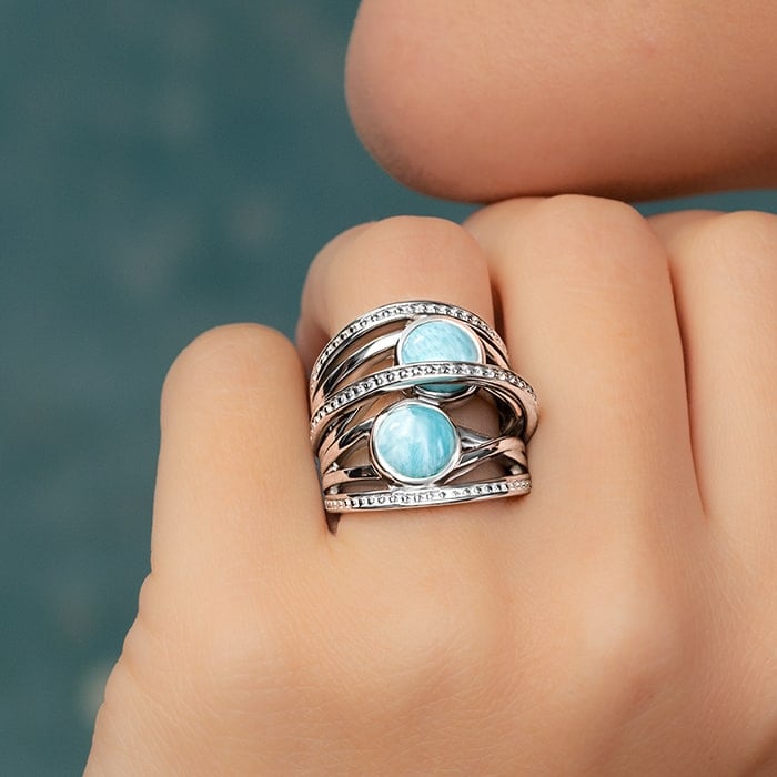 Crossover ring in Sterling silver with larimar