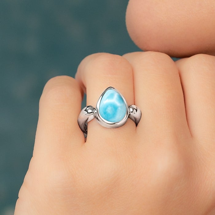 Pear ring in silver with larimar by Marahlago