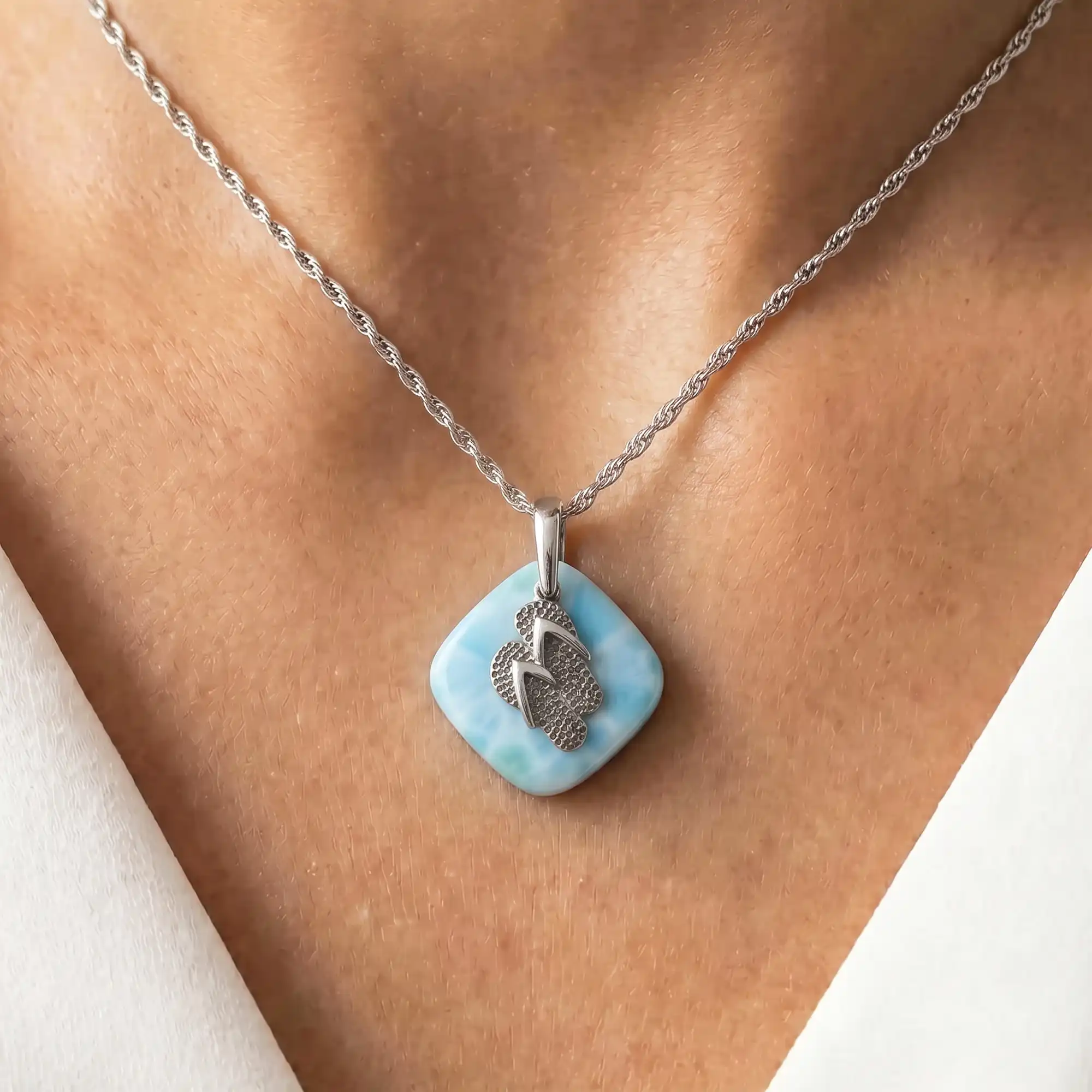 ADALIA SANDAL NECKLACE