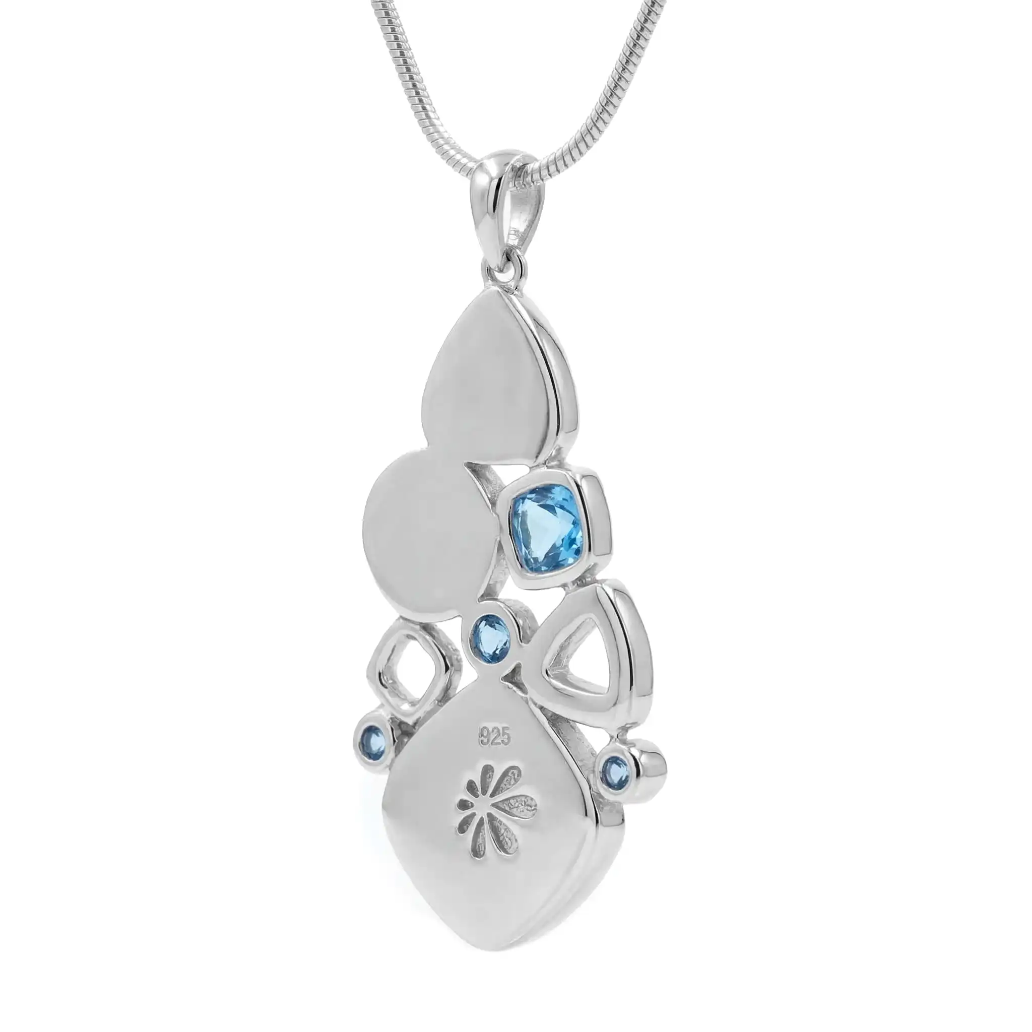 Fashionable Necklace