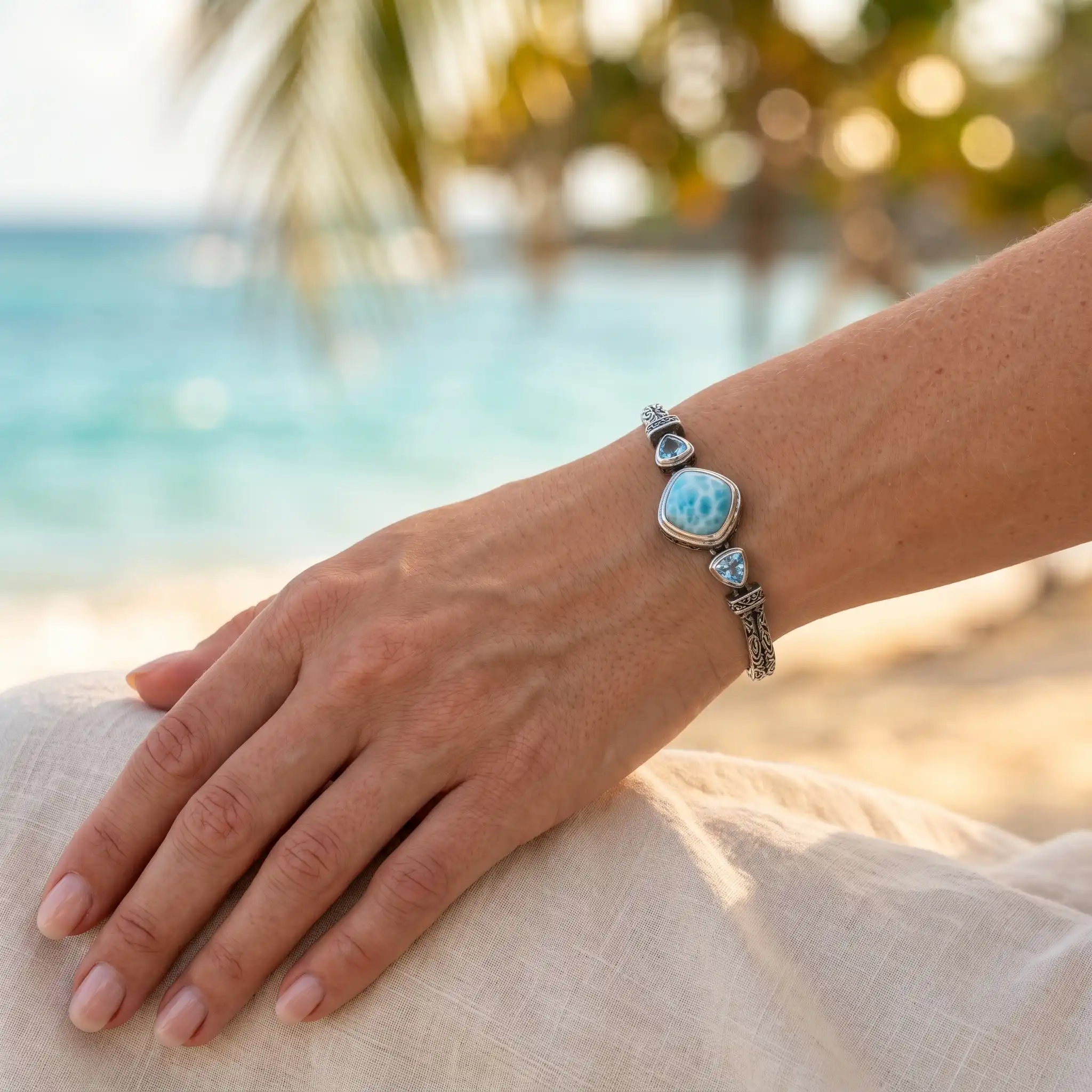 Antique Bracelet in sterling silver with larimar