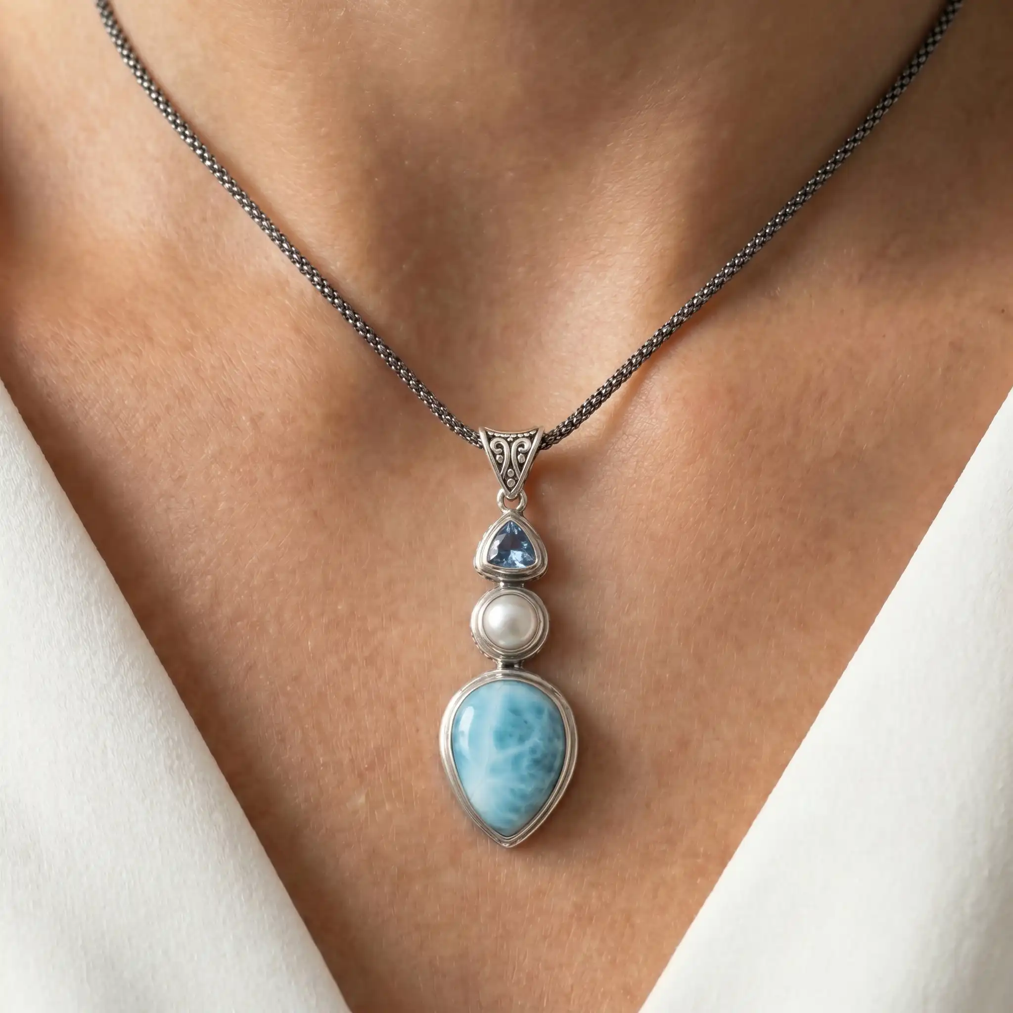 Larimar Vintage Necklace in sterling silver by Marahlago