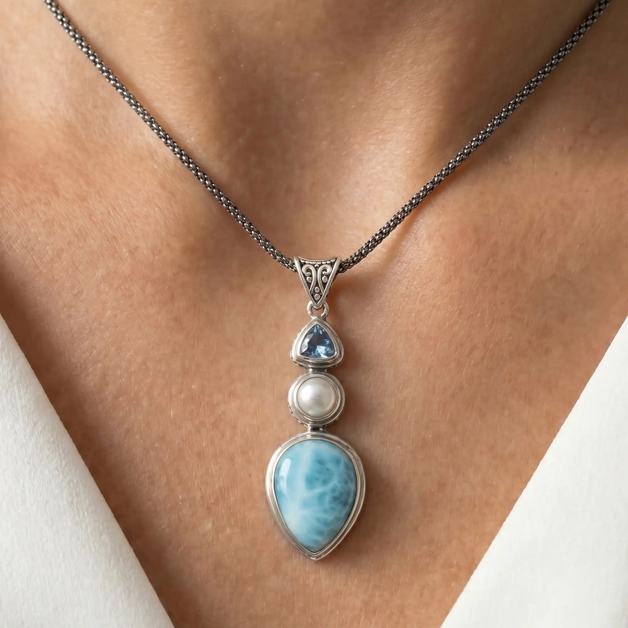 Larimar Vintage Necklace in sterling silver by Marahlago