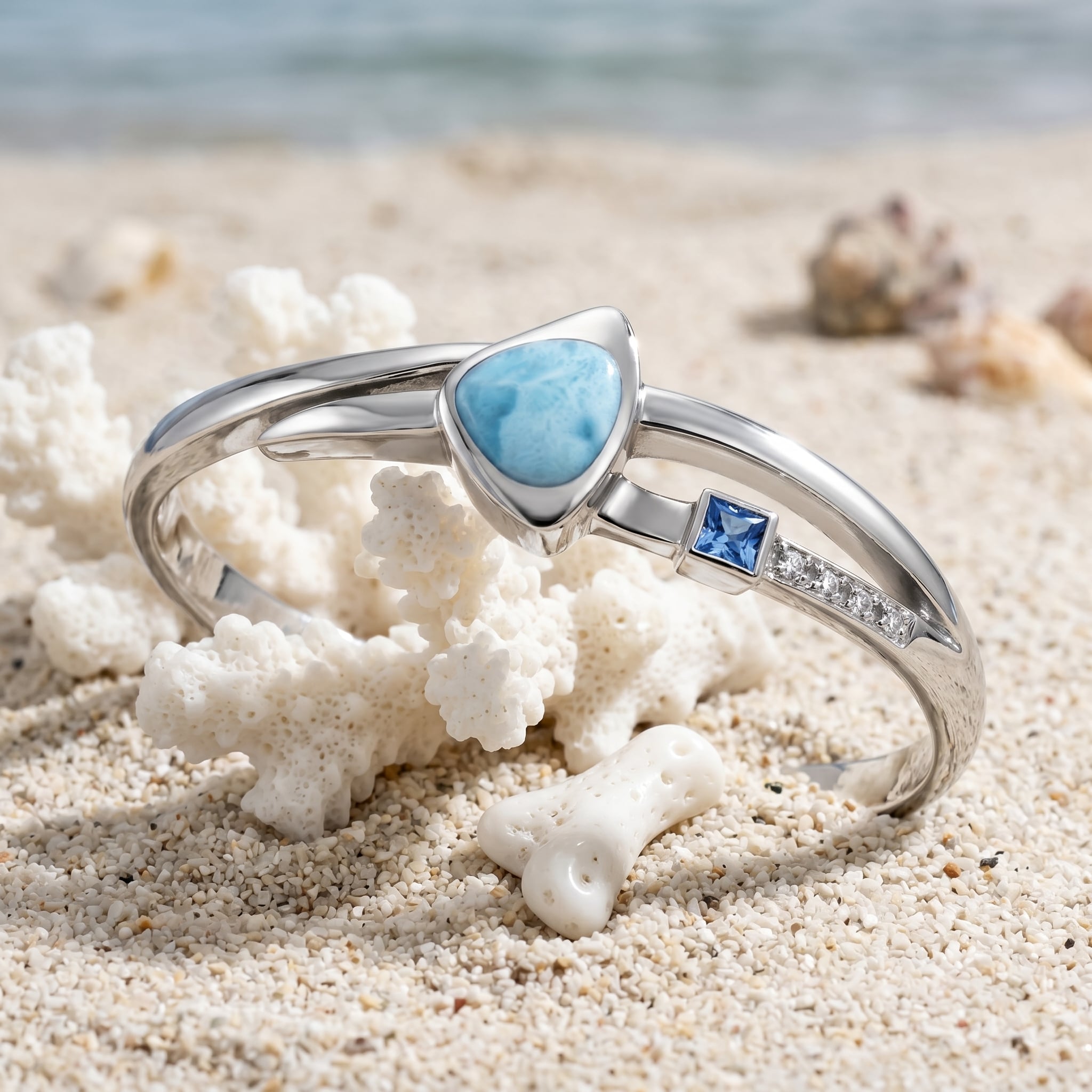 Cuff Bracelet Curva collection