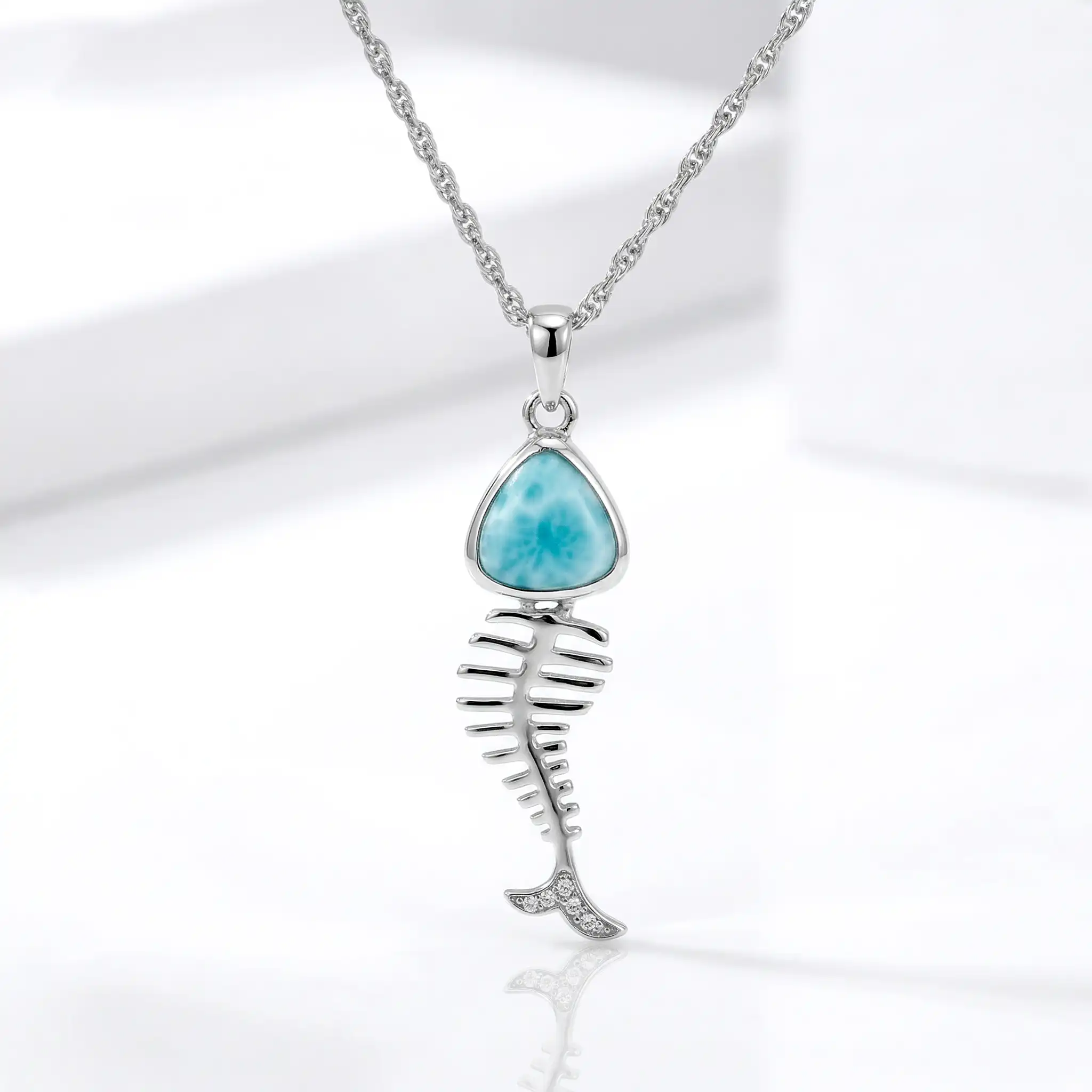 Fish Pendant in sterling silver 