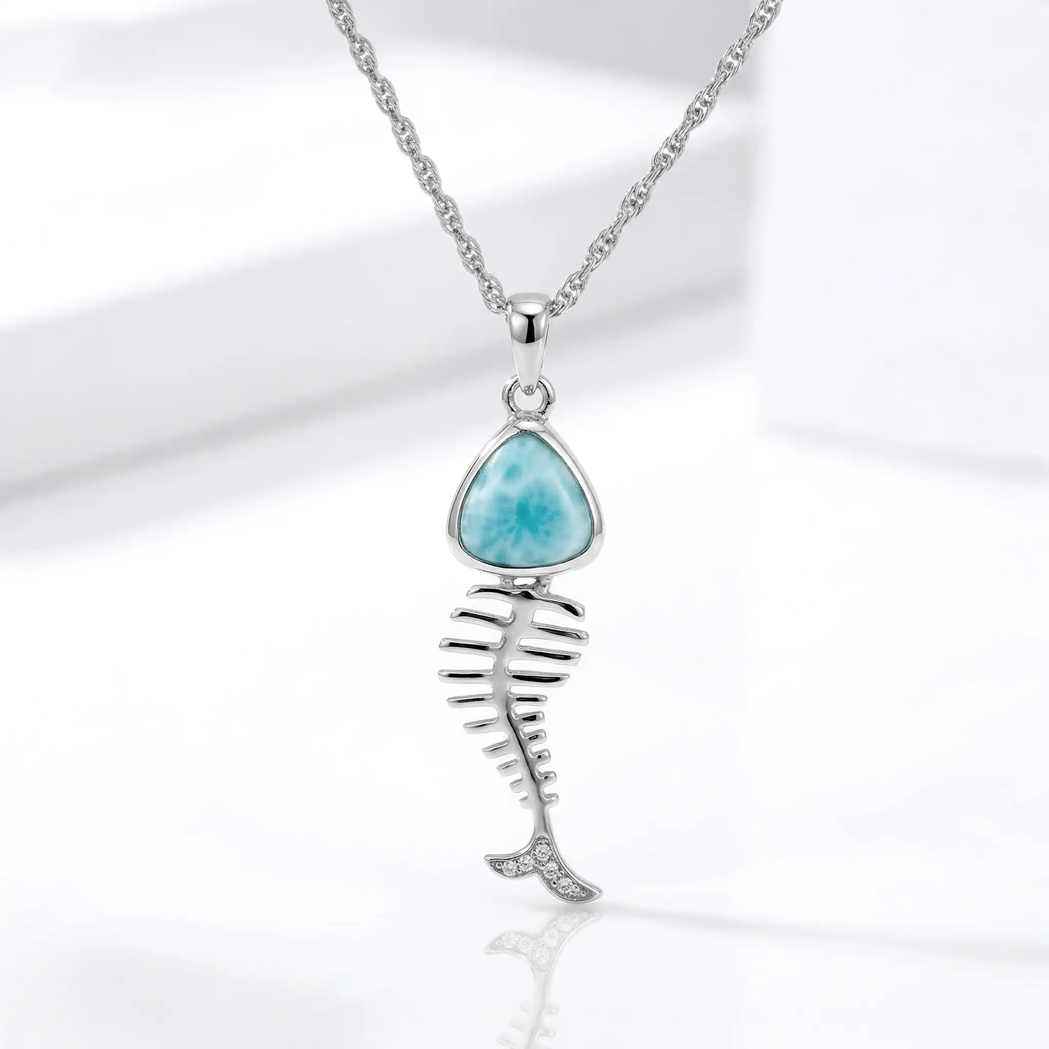Fish Pendant in sterling silver 