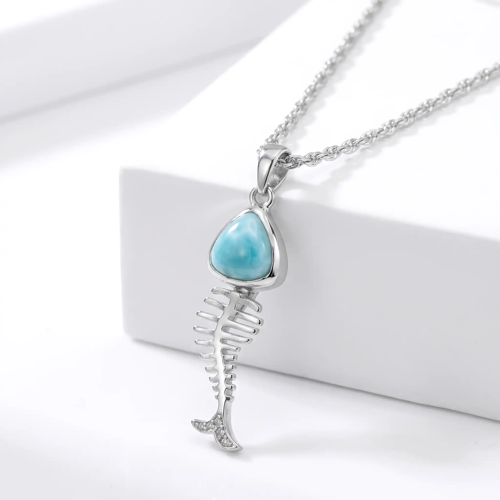 Fish Pendant in sterling silver 