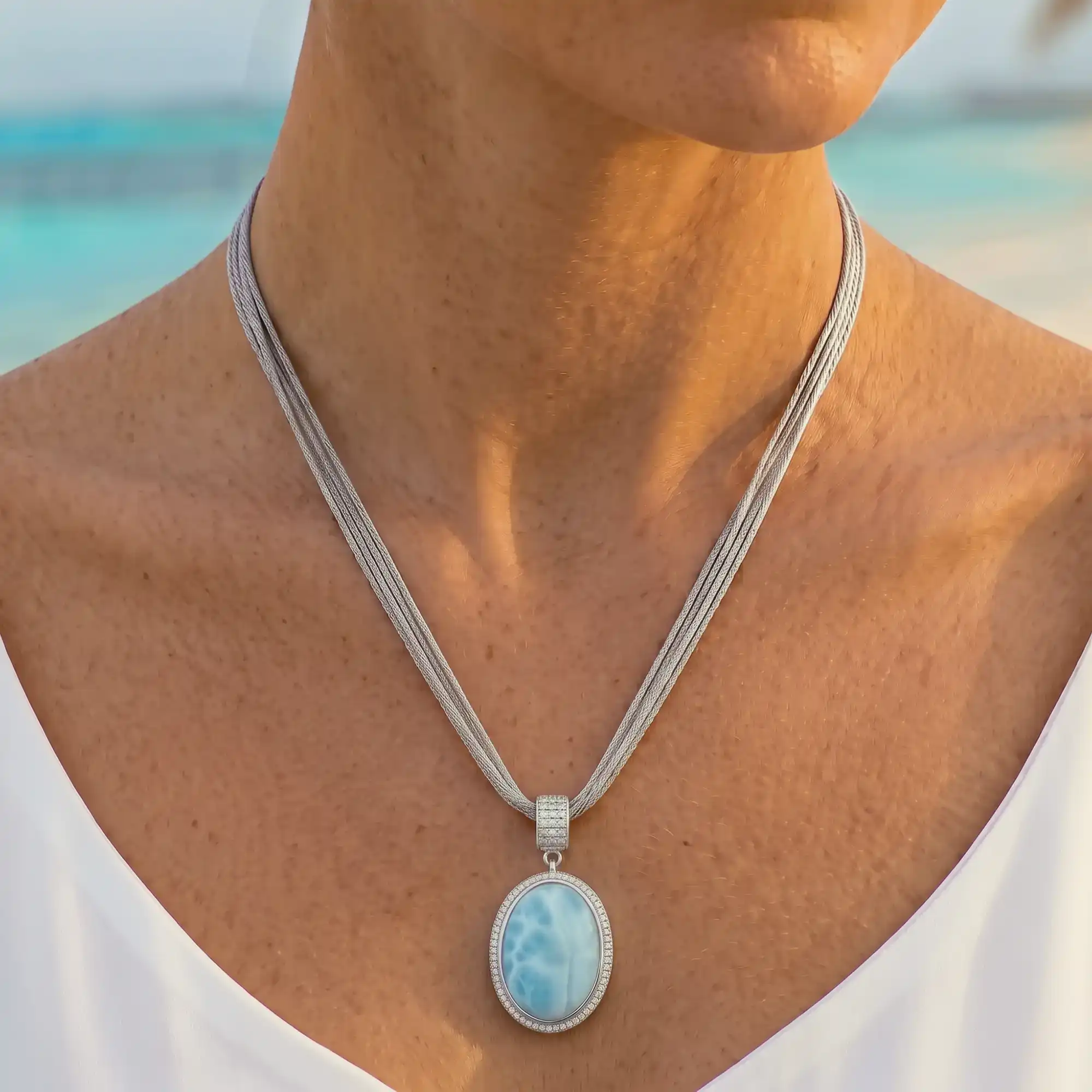 CLARITY OVAL LARGE NECKLACE