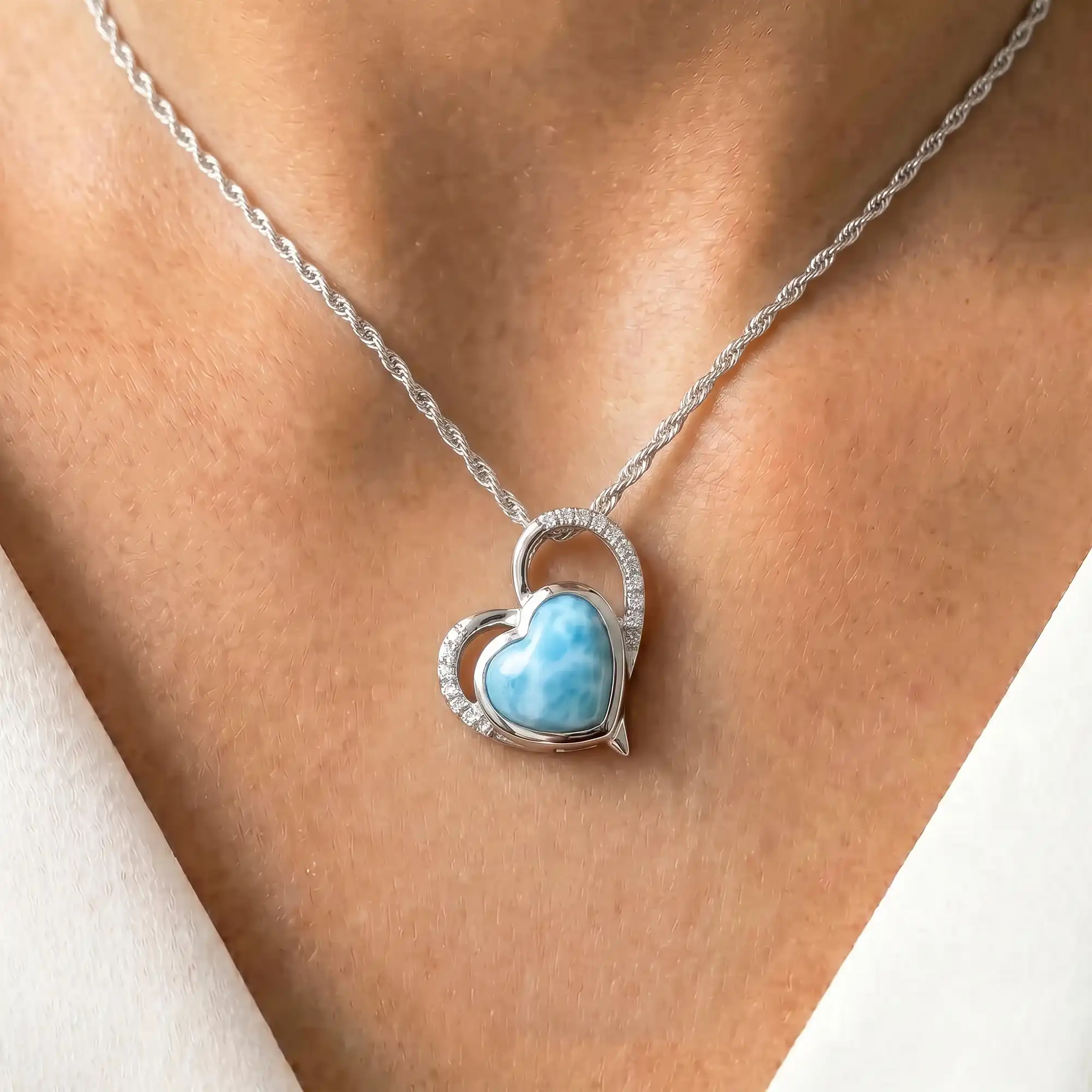 DARLING HEART PENDANT