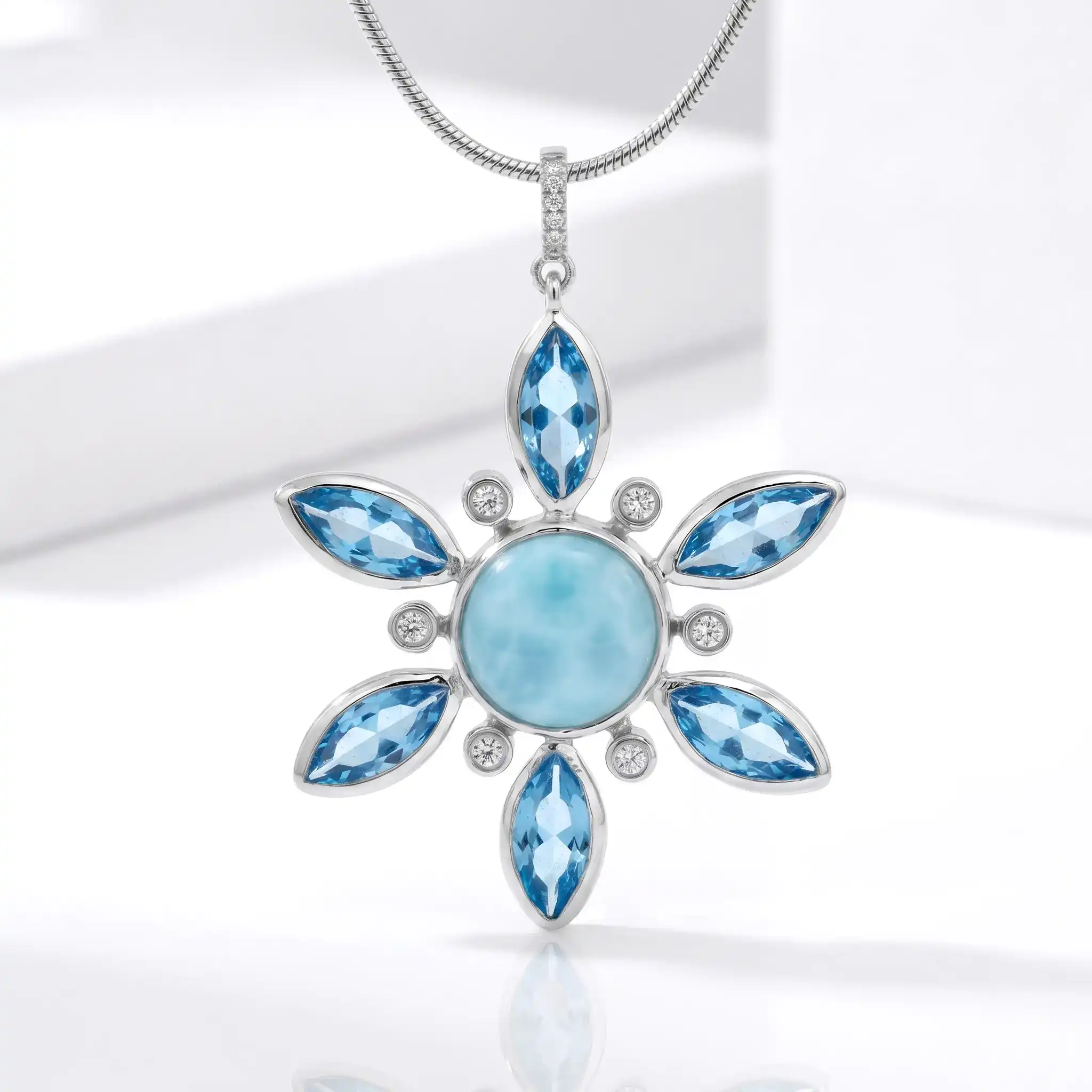  Snowflake Necklace in Sterling silver 