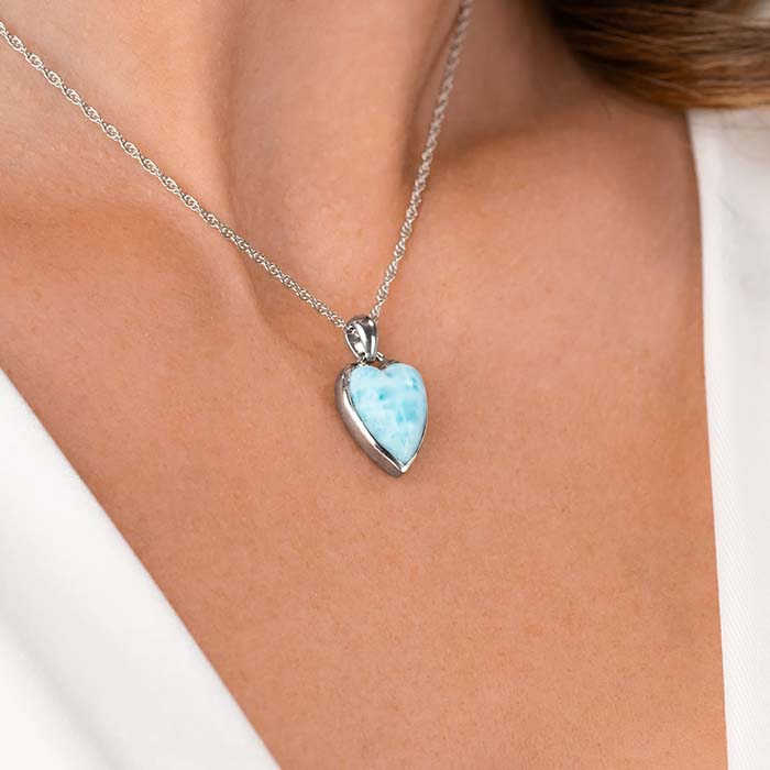 Heart Pendant Amore