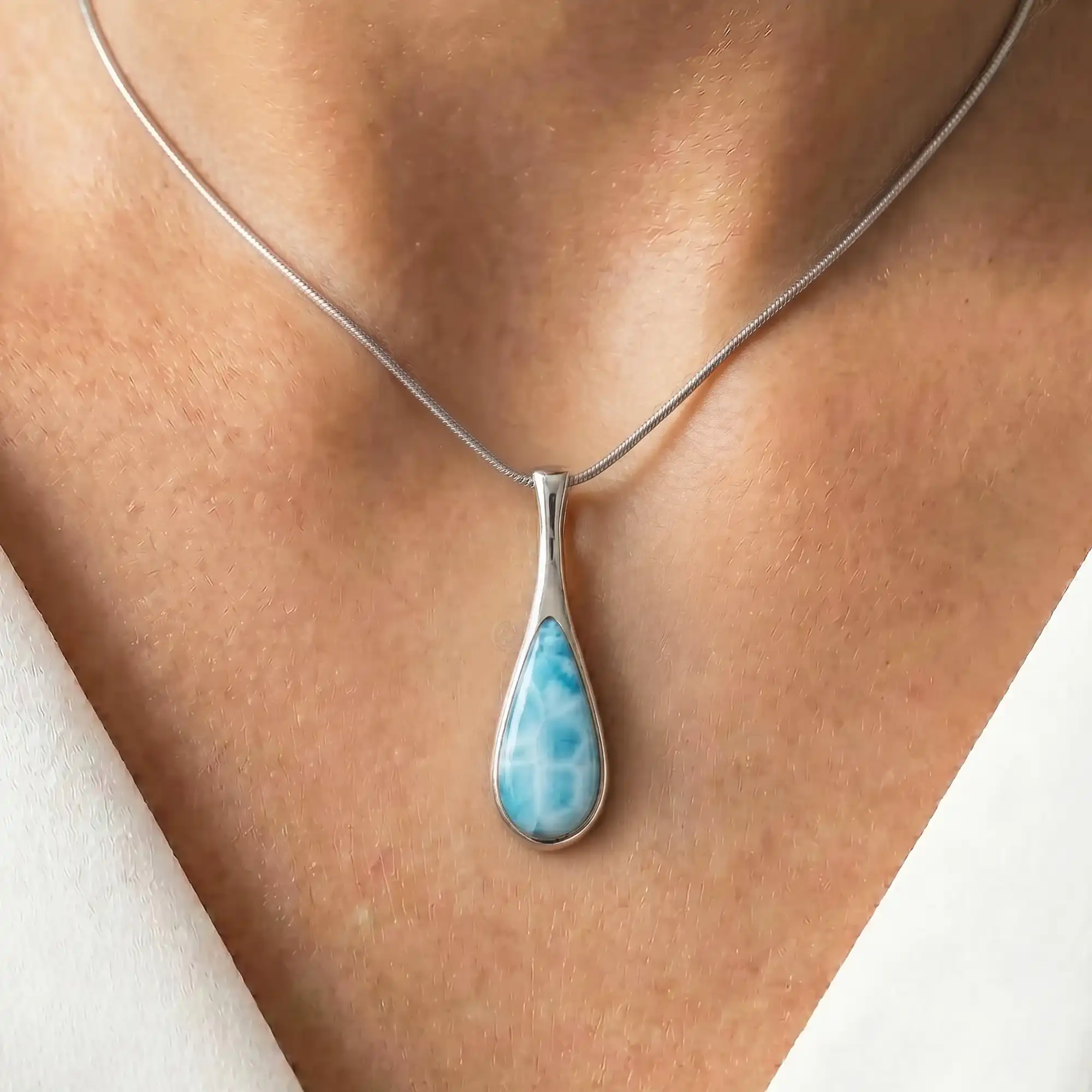 Teardrop Necklace 