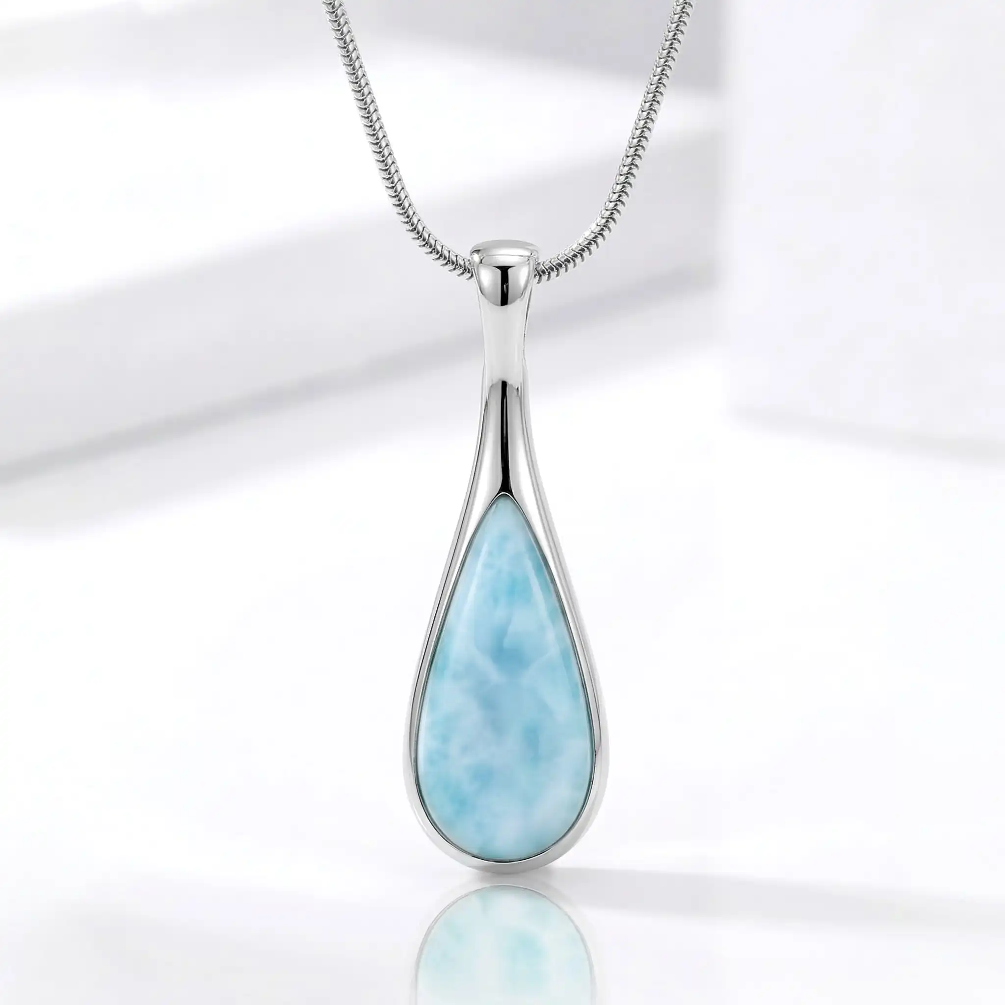 Teardrop Necklace 
