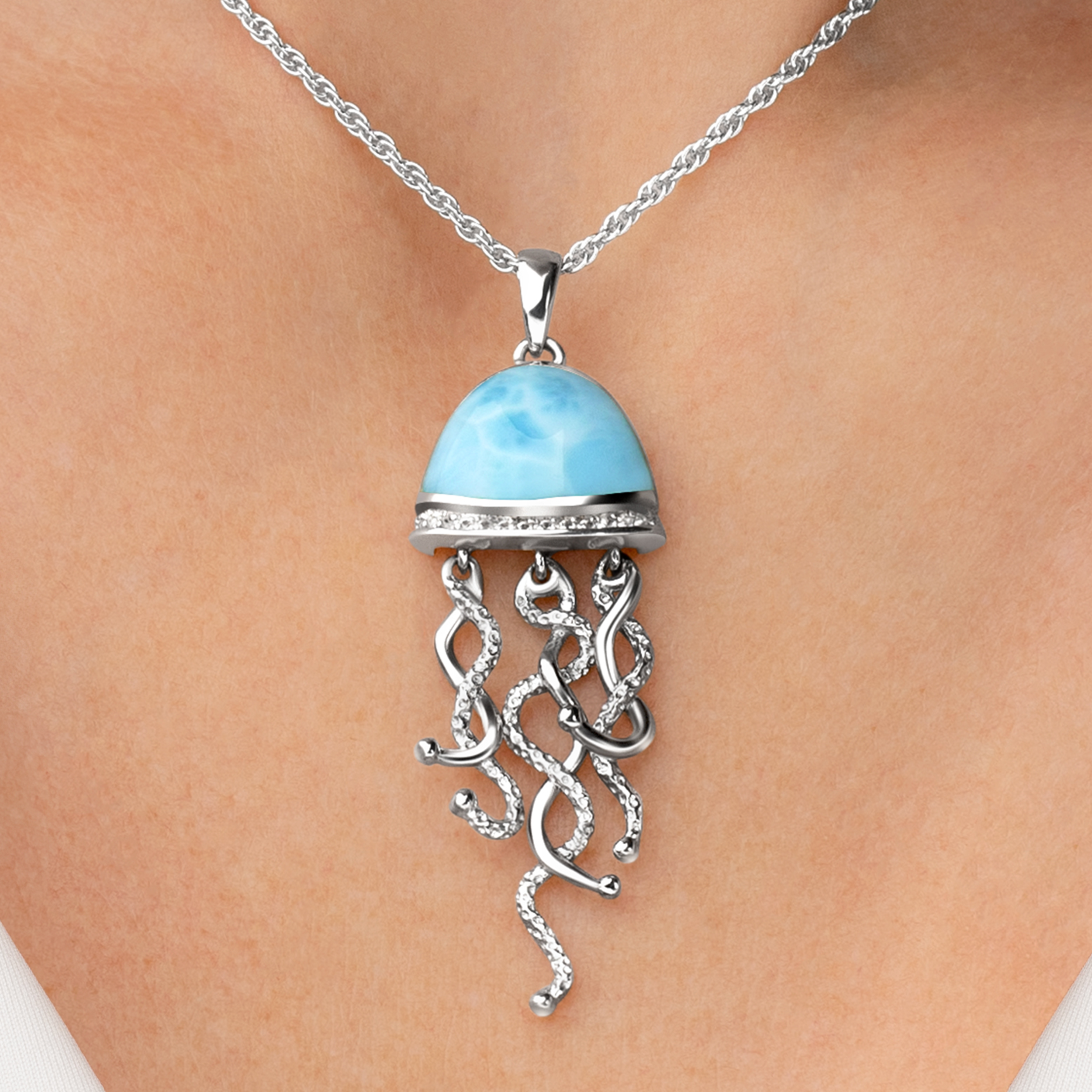 貝殻 Maurea Muriellae jellyfish_necklace_7970.png