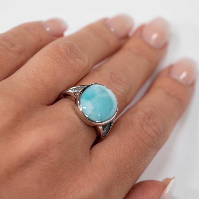 model wearing larimar ring