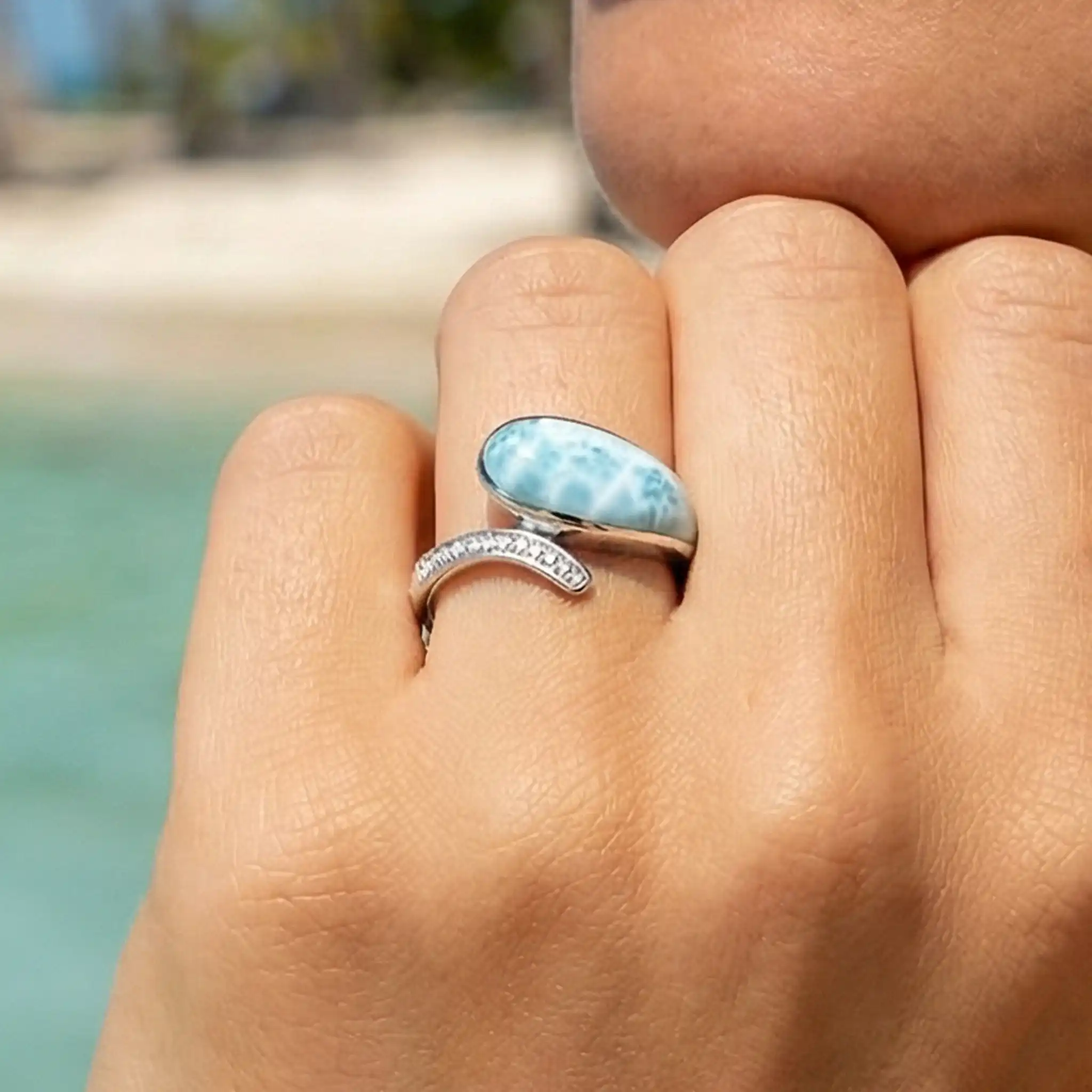 Modern ring in Sterling silver and larimar by marahlago