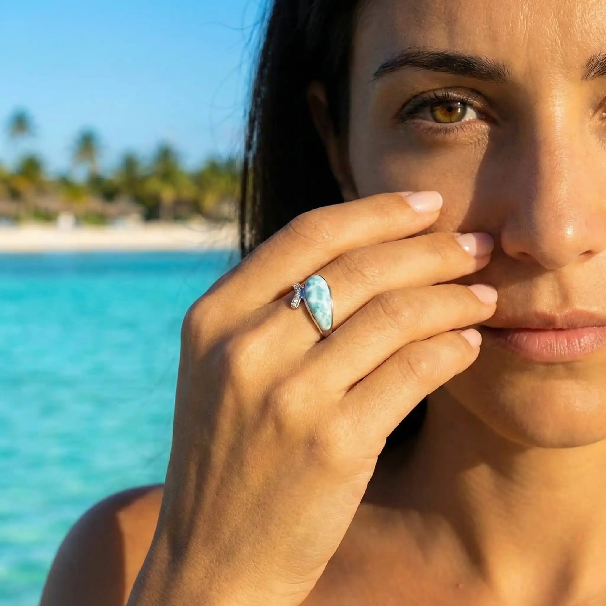 Modern ring in Sterling silver and larimar by marahlago