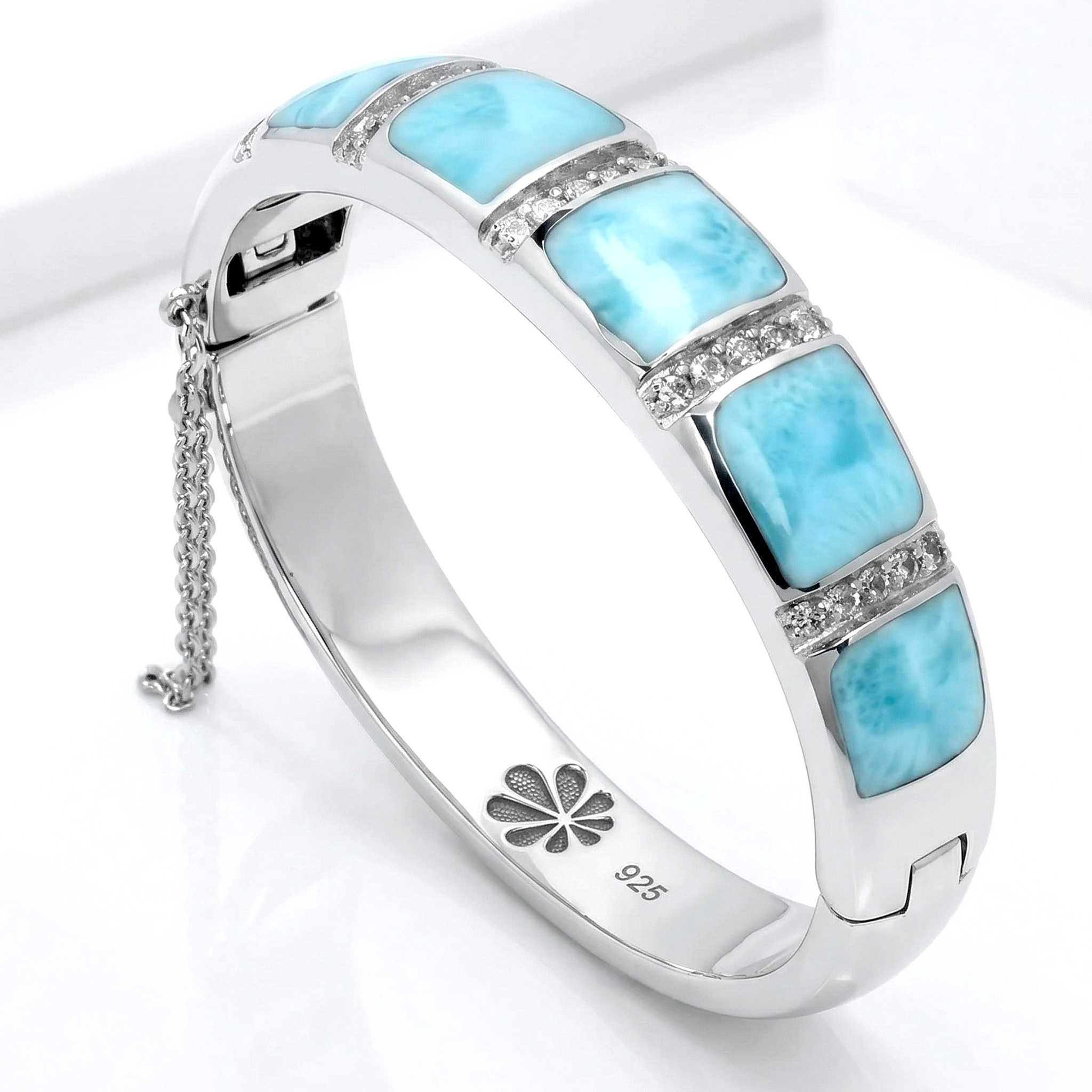 Bangle bracelet in sterling silver with larimar by