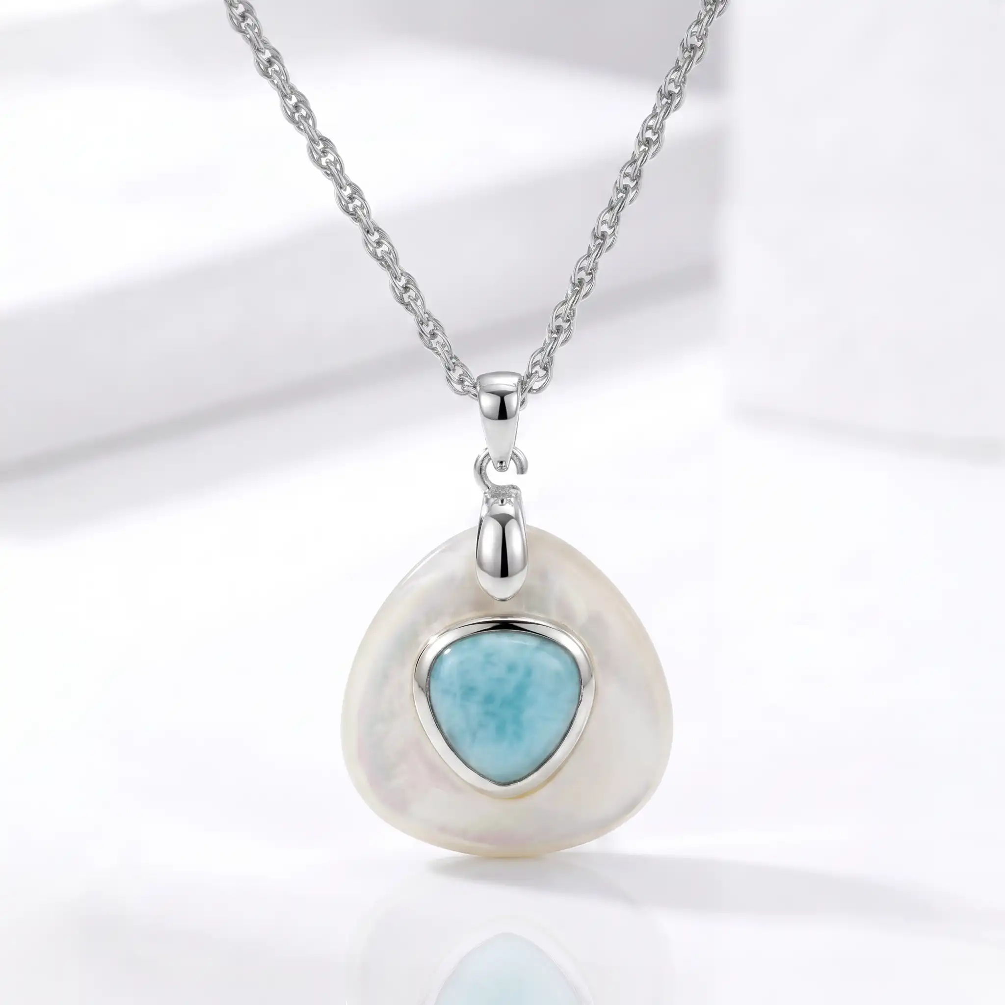 Mother of Pearl Pendant 