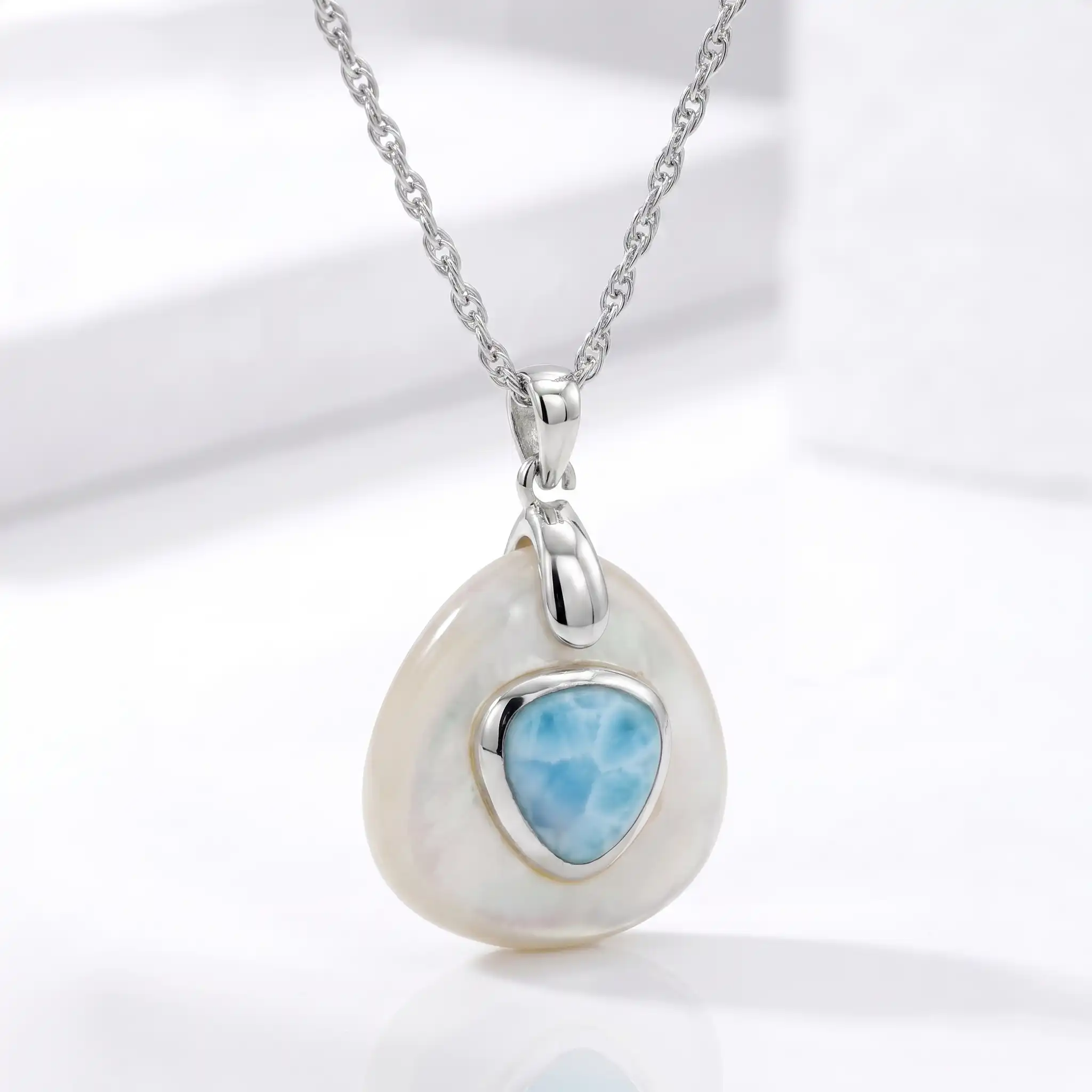 Mother of Pearl Pendant 