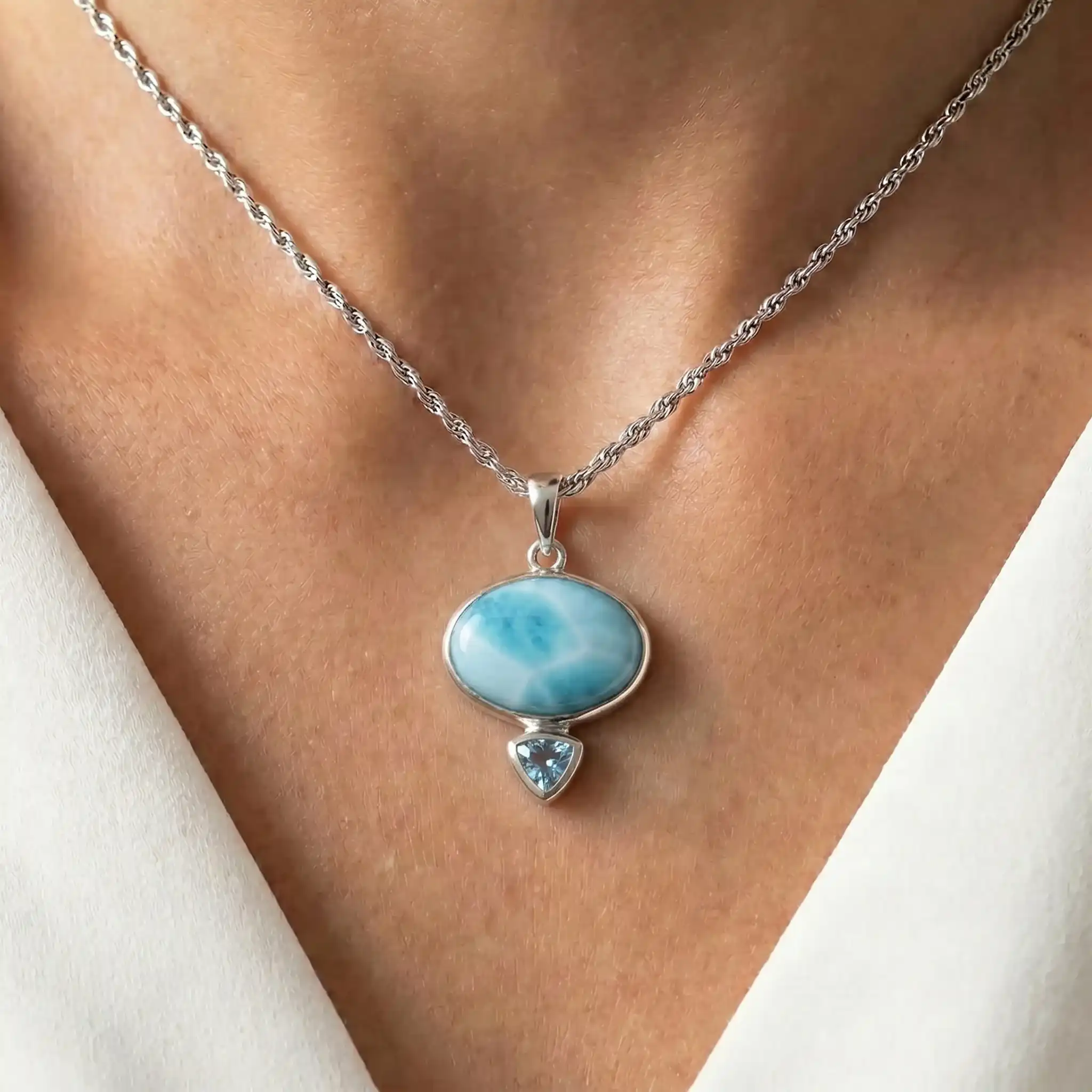  Silver Pendant Necklace 
