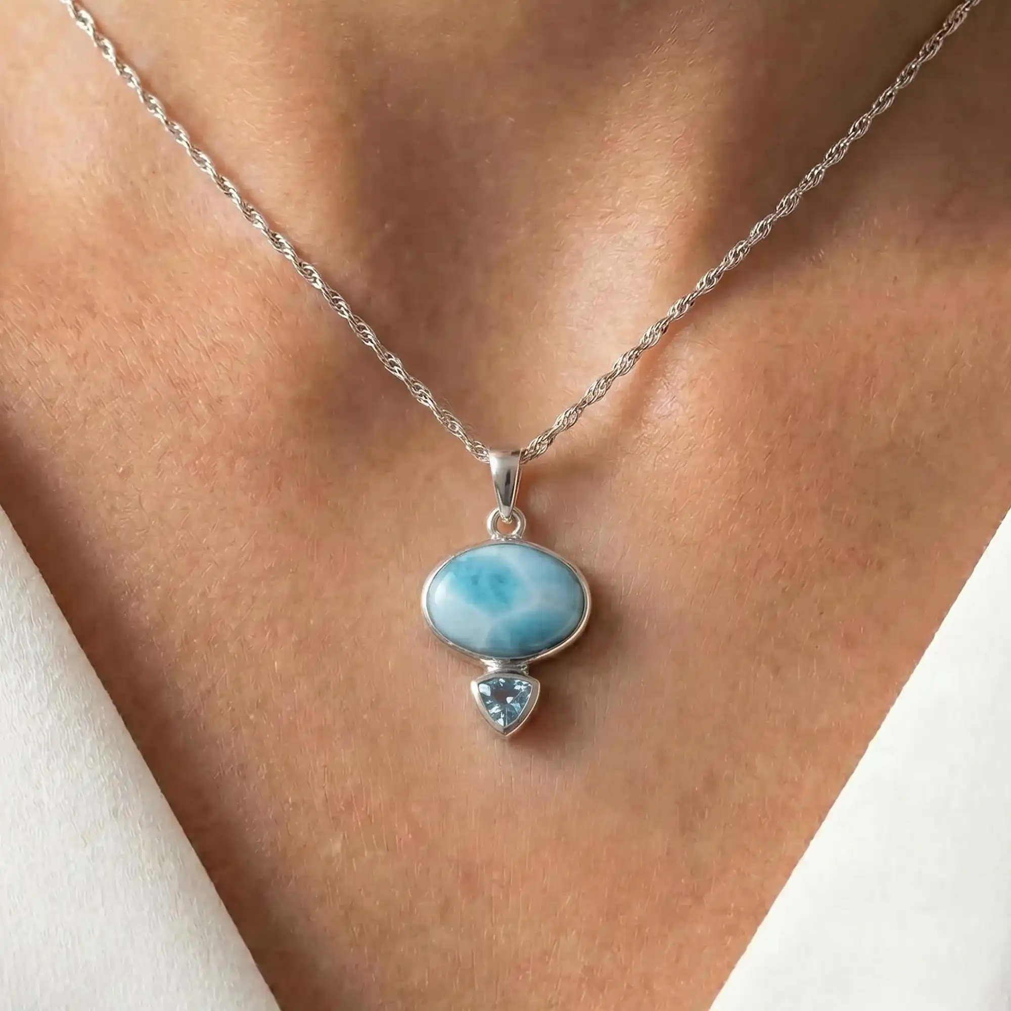  Silver Pendant Necklace 