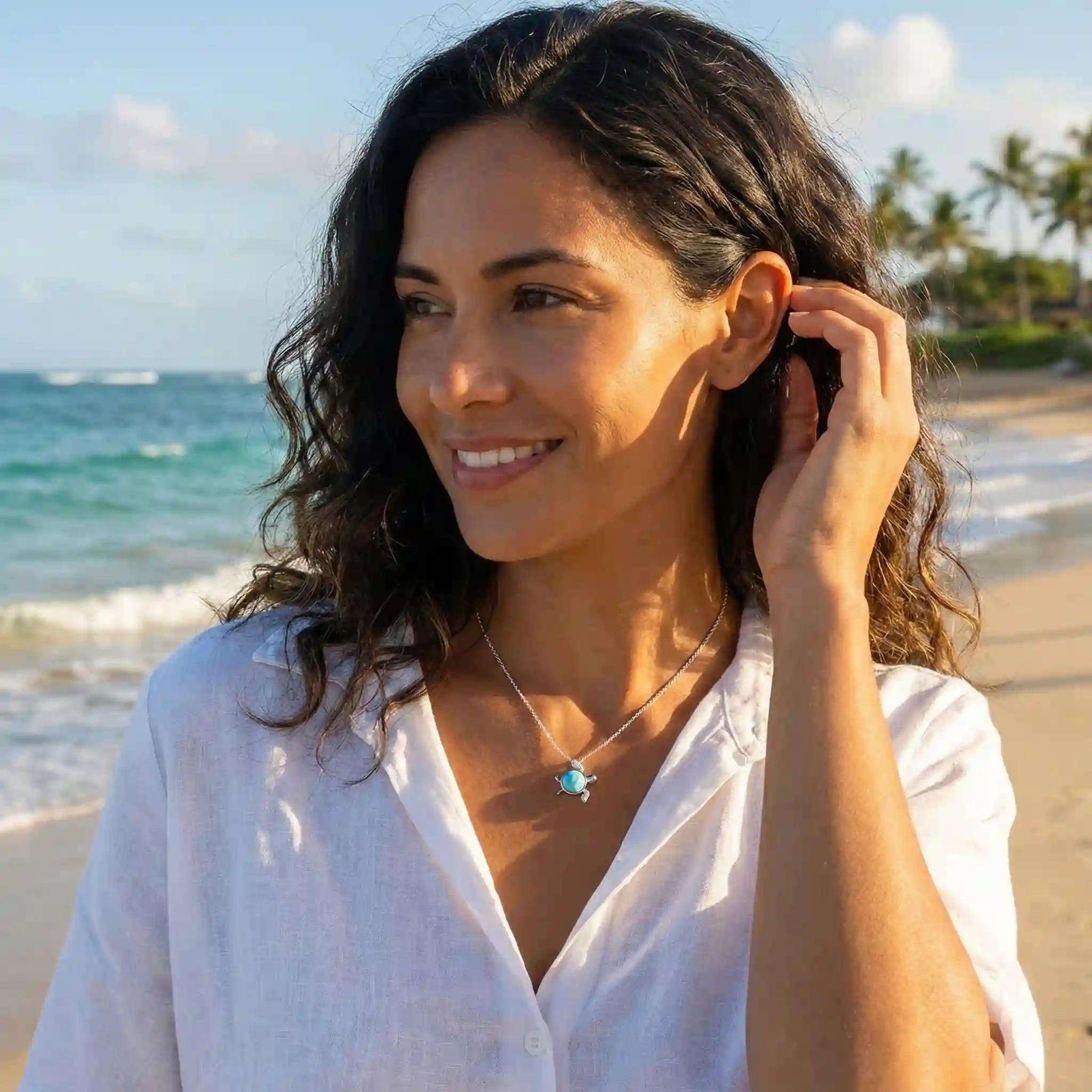 Sea Turtle Necklace in silver 