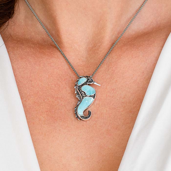 Real seahorse deals necklace