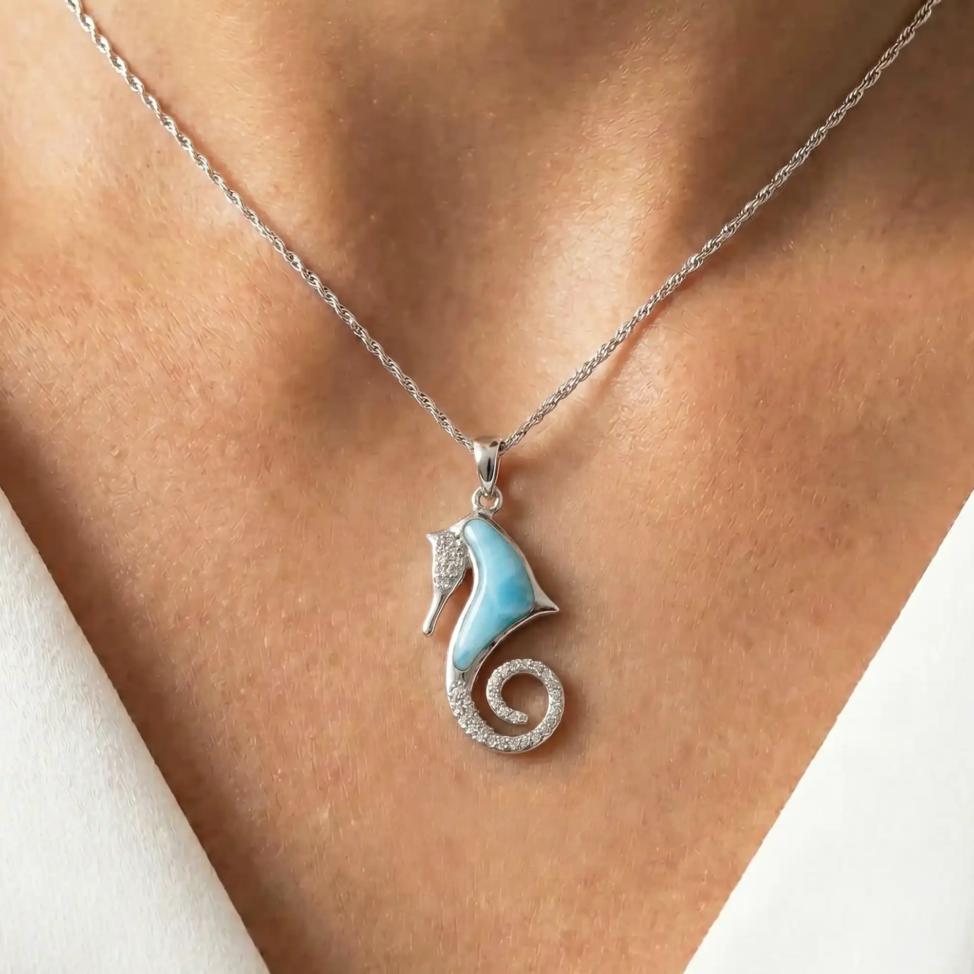 Seahorse Pendant 