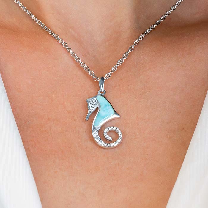 Seahorse Pendant 