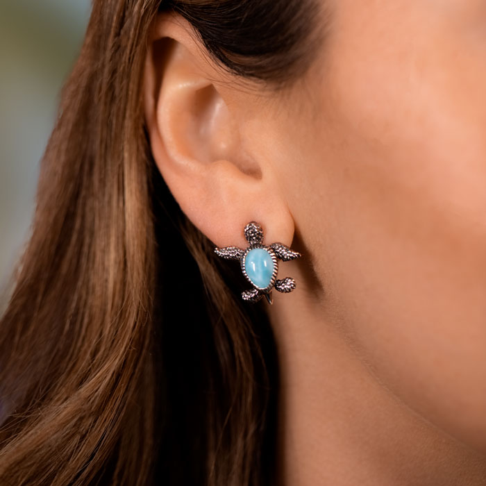 Turtle Earrings in sterling silver