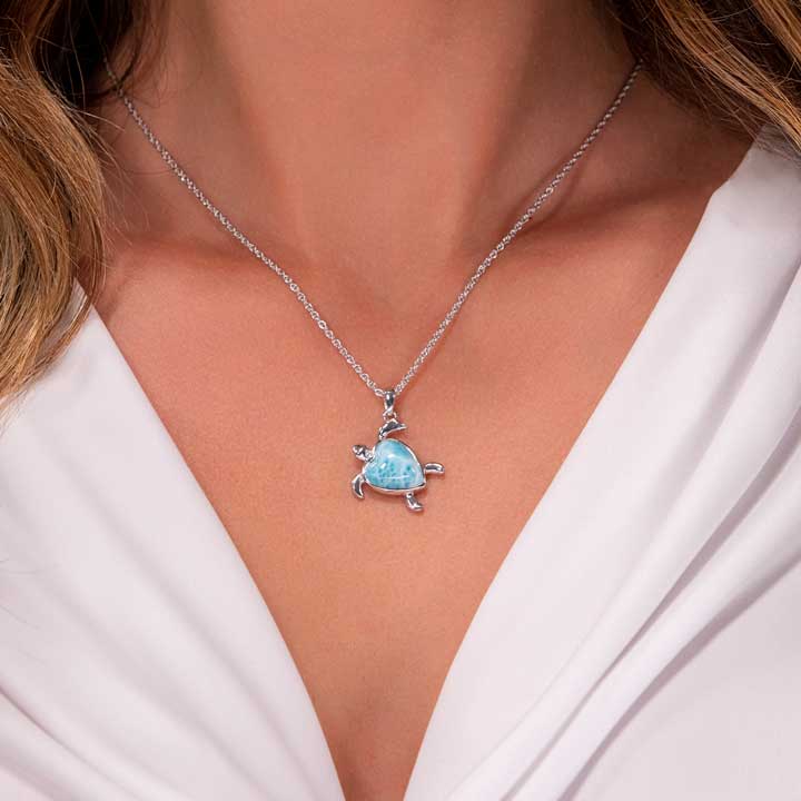 Turtle Heart Pendant in silver